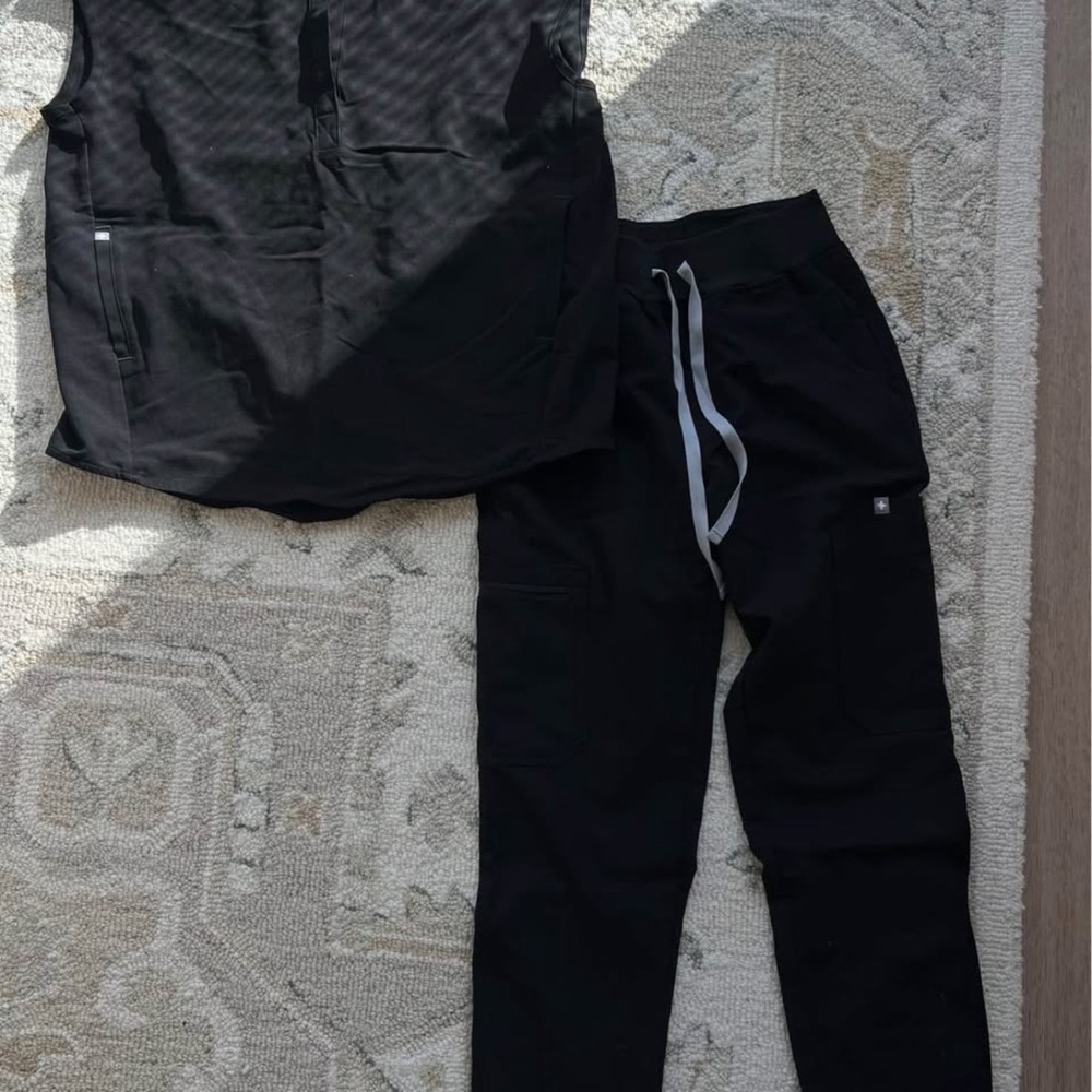 Black Sleeveless Top and Joggers Set